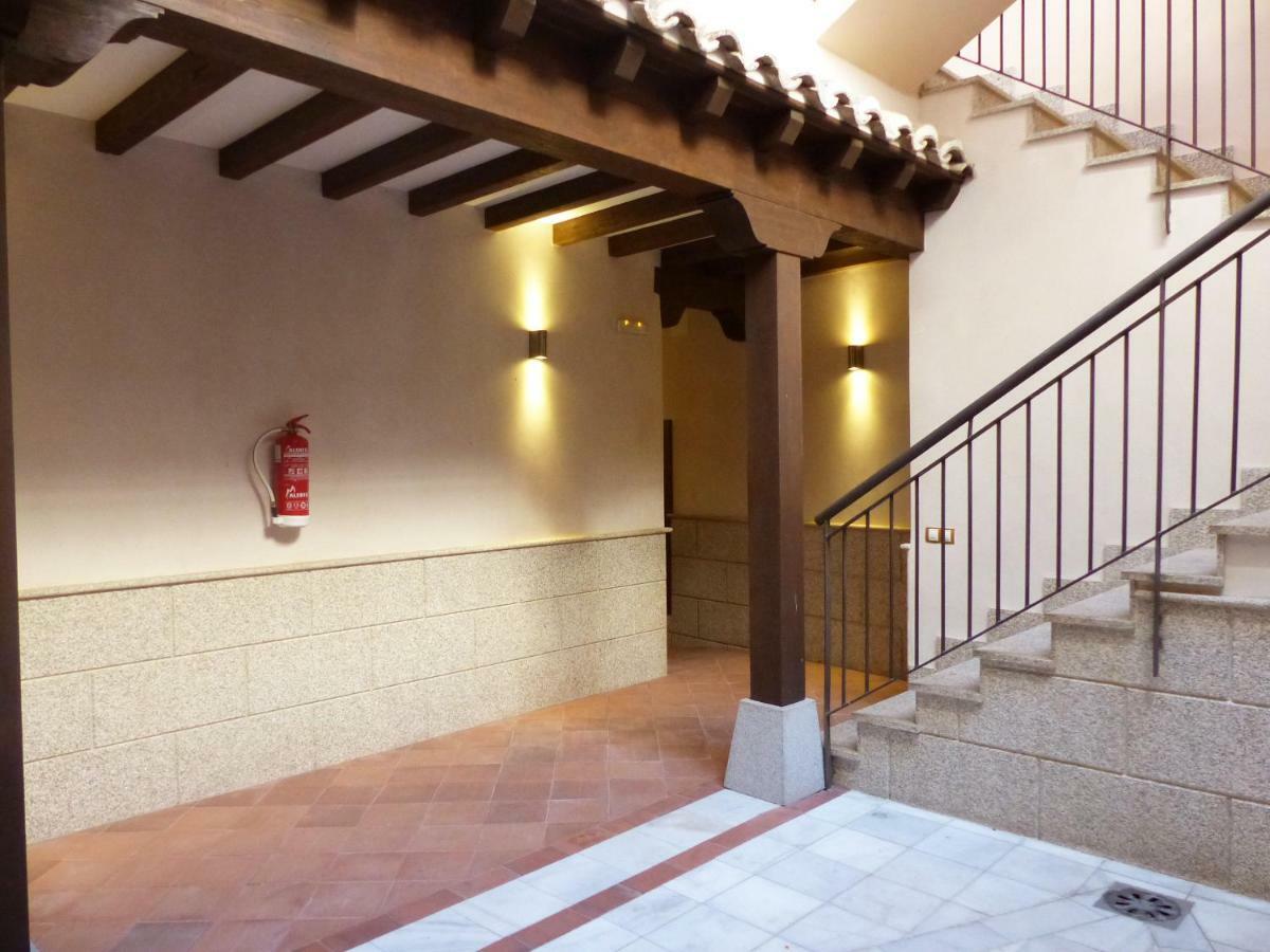 Apartamento A Con Garaje Privado Толедо Экстерьер фото